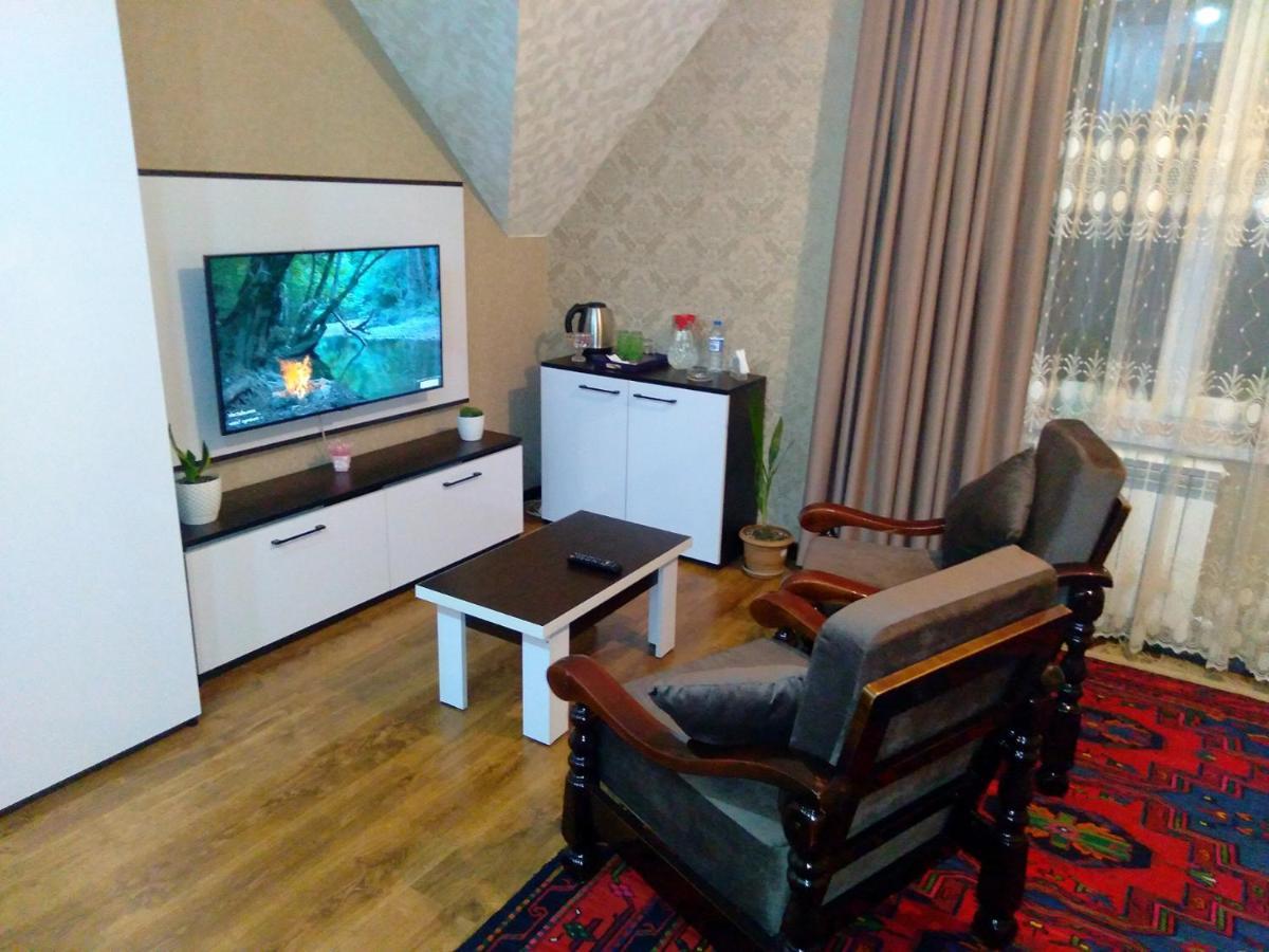 Dom Semya Deluxe Gusar Qusar Exterior foto